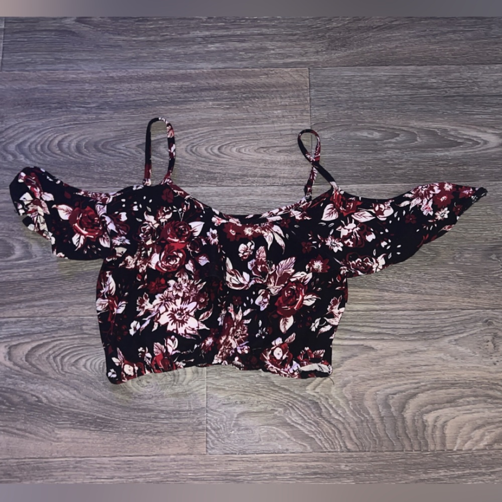 Hot Kiss Off the Shoulder Top with spaghetti straps